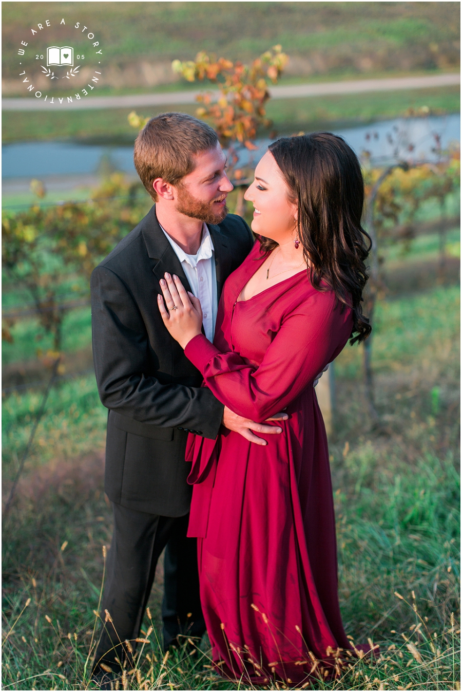 Cincinnati Winery Engagement Session_2405.jpg