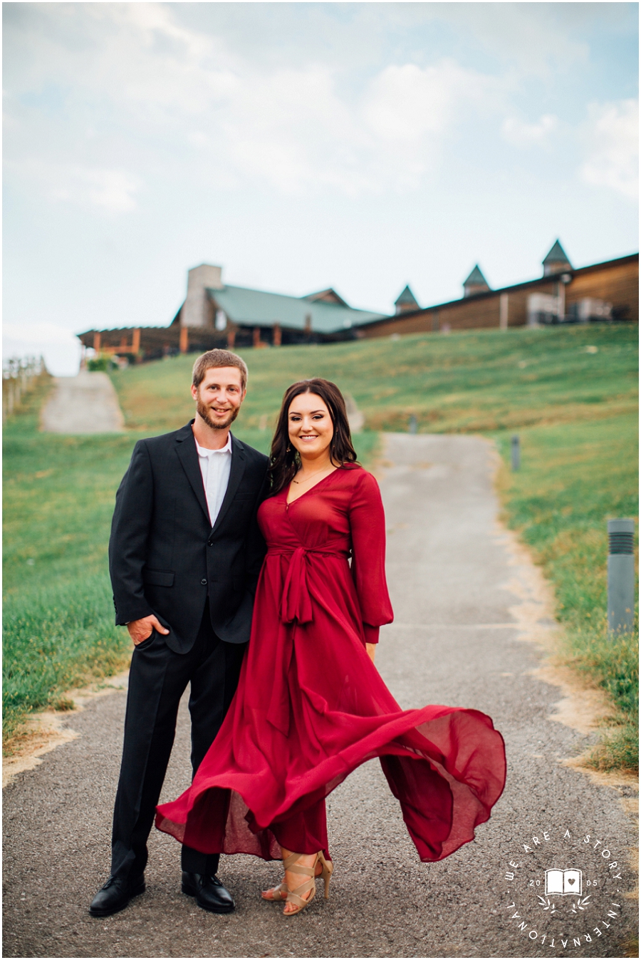 Cincinnati Winery Engagement Session_2413.jpg